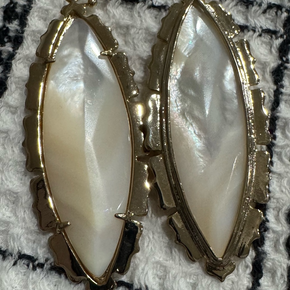 Kendra Scott earrings